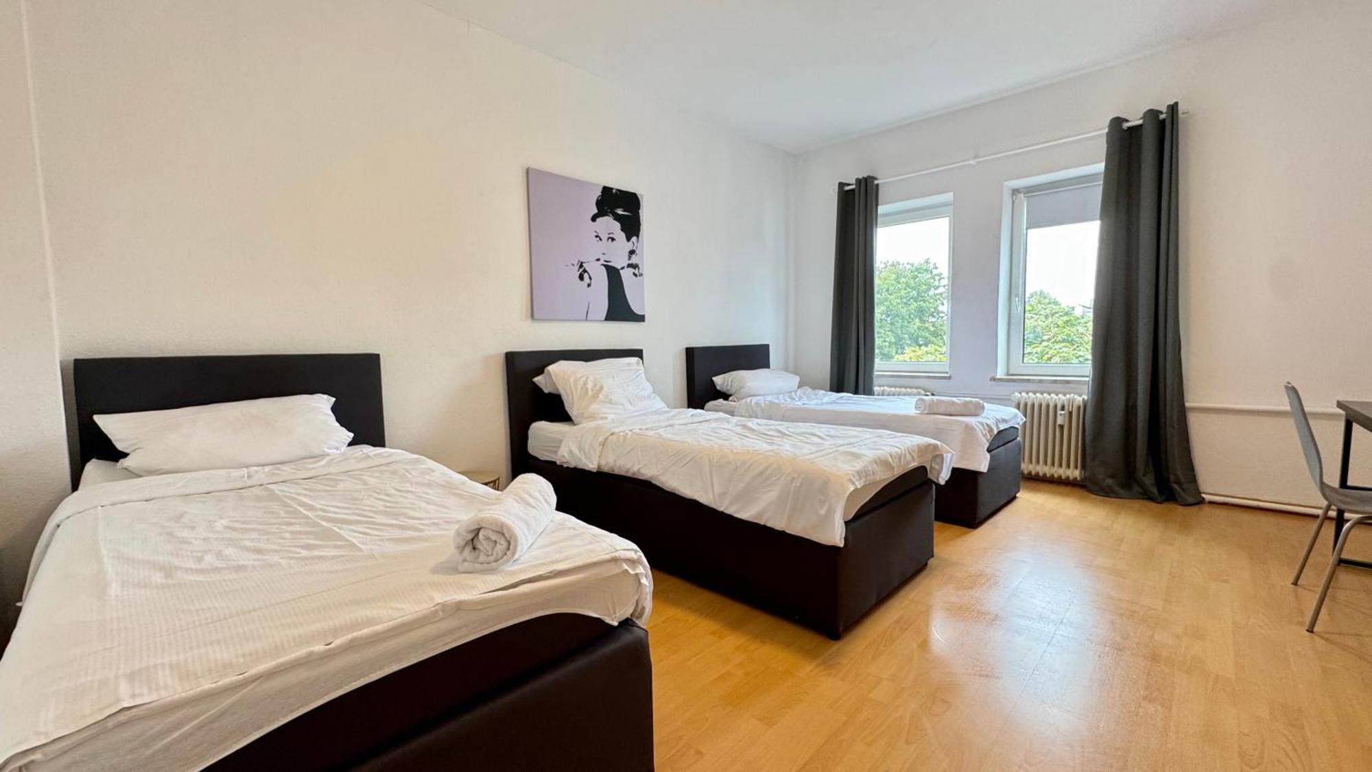 Apartments Im Herzen Von Neumuenster Innenstadt & Hbf Fusslaeufig, Mit Privatparkplatz エクステリア 写真