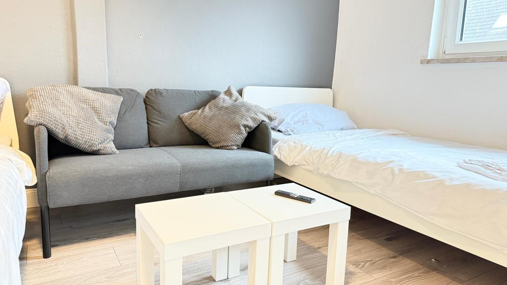 Apartments Im Herzen Von Neumuenster Innenstadt & Hbf Fusslaeufig, Mit Privatparkplatz エクステリア 写真