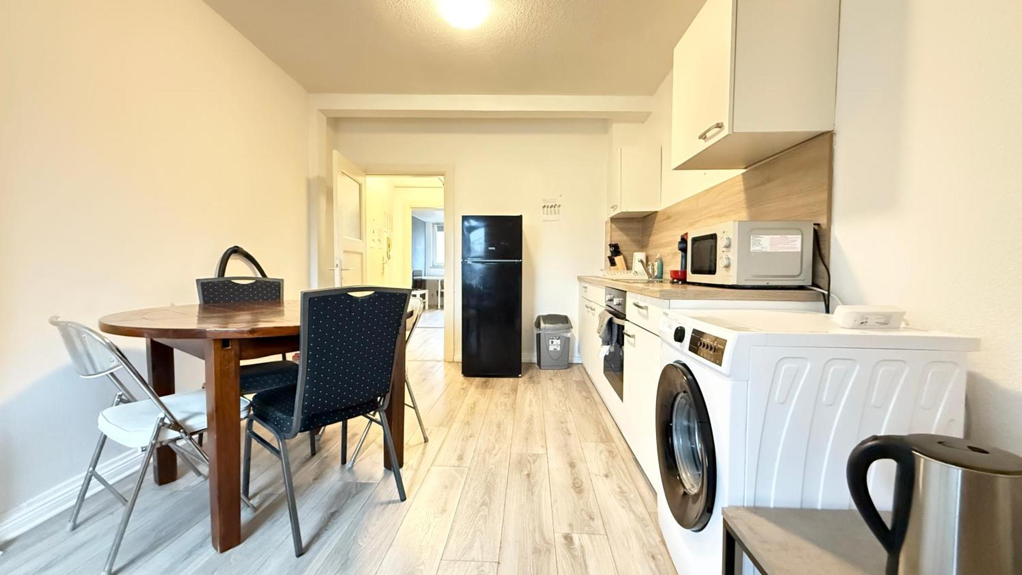 Apartments Im Herzen Von Neumuenster Innenstadt & Hbf Fusslaeufig, Mit Privatparkplatz エクステリア 写真