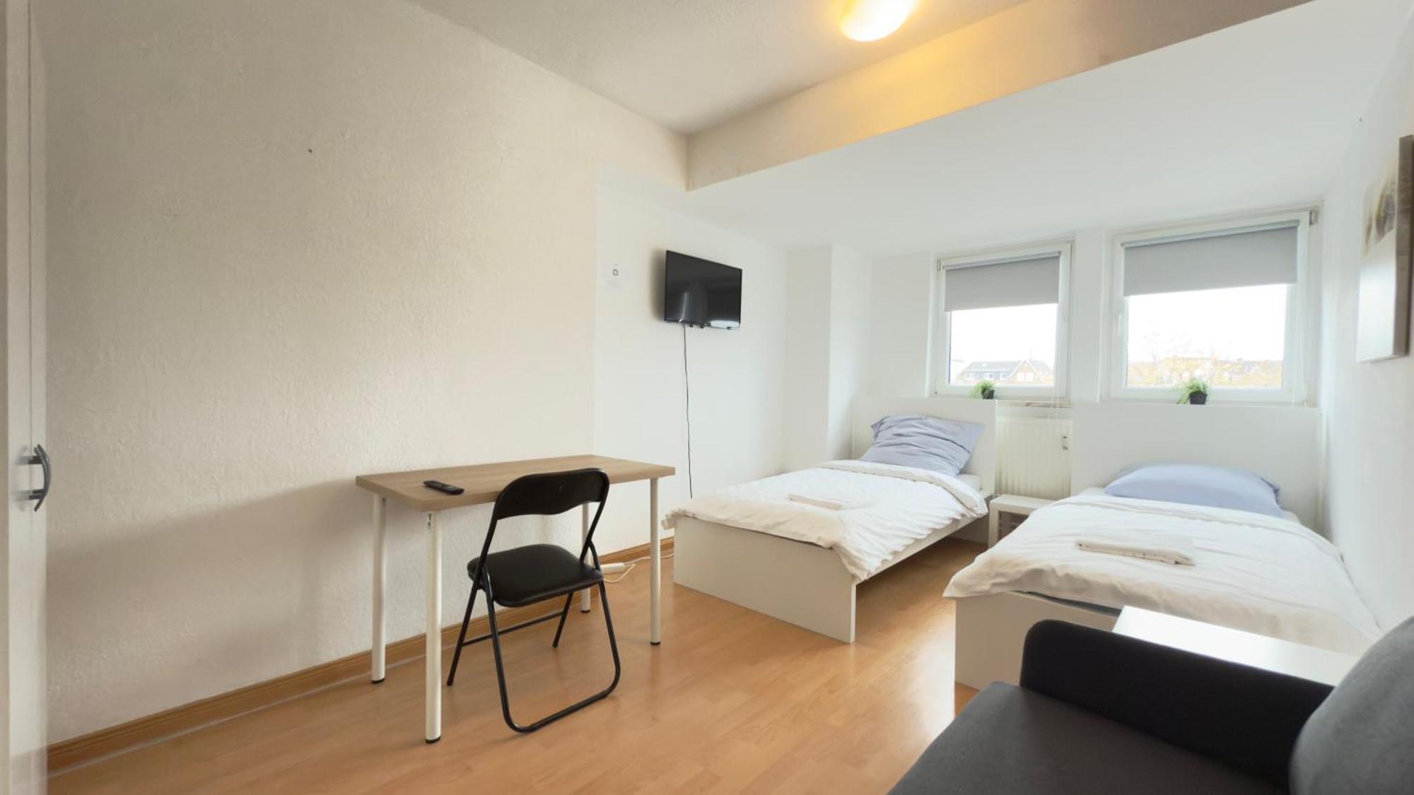 Apartments Im Herzen Von Neumuenster Innenstadt & Hbf Fusslaeufig, Mit Privatparkplatz エクステリア 写真