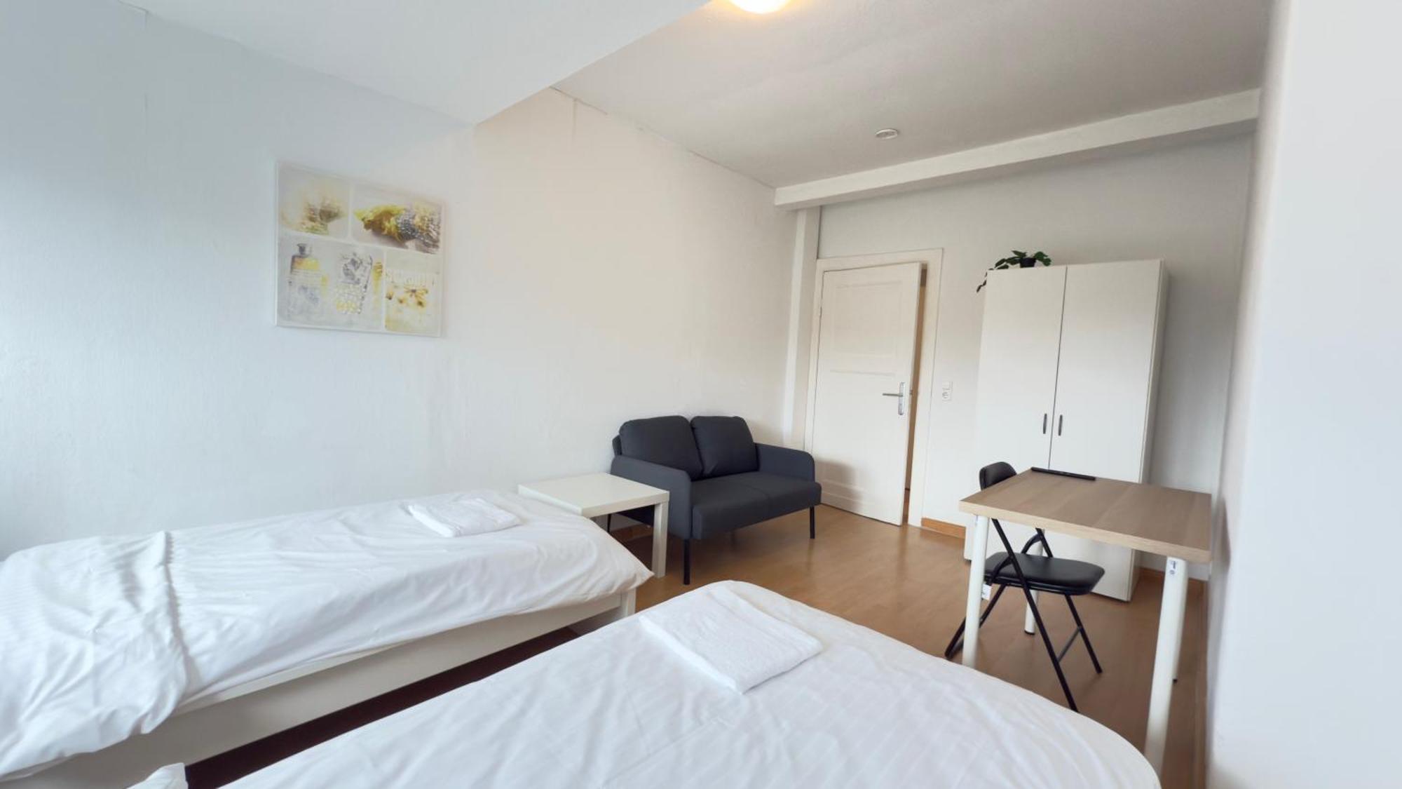Apartments Im Herzen Von Neumuenster Innenstadt & Hbf Fusslaeufig, Mit Privatparkplatz エクステリア 写真